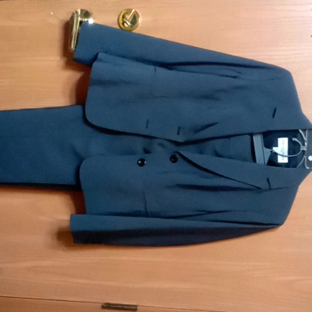 Jones New York Women's 10P 2pc pant suit